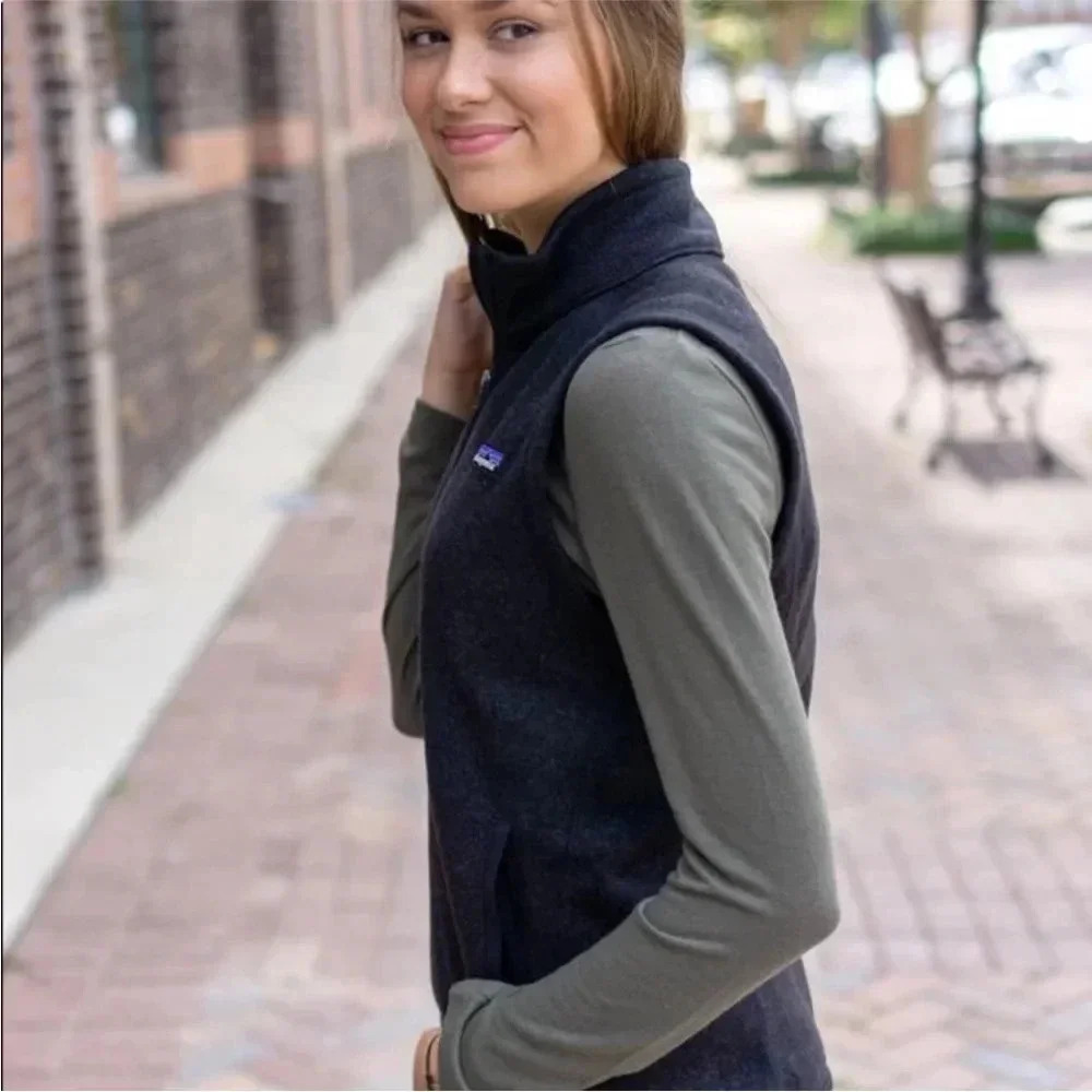 Patagonia Black Better Sweater Vest Size Small - Picture 2 of 12